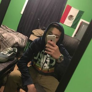 Meet your Posher, Edgar